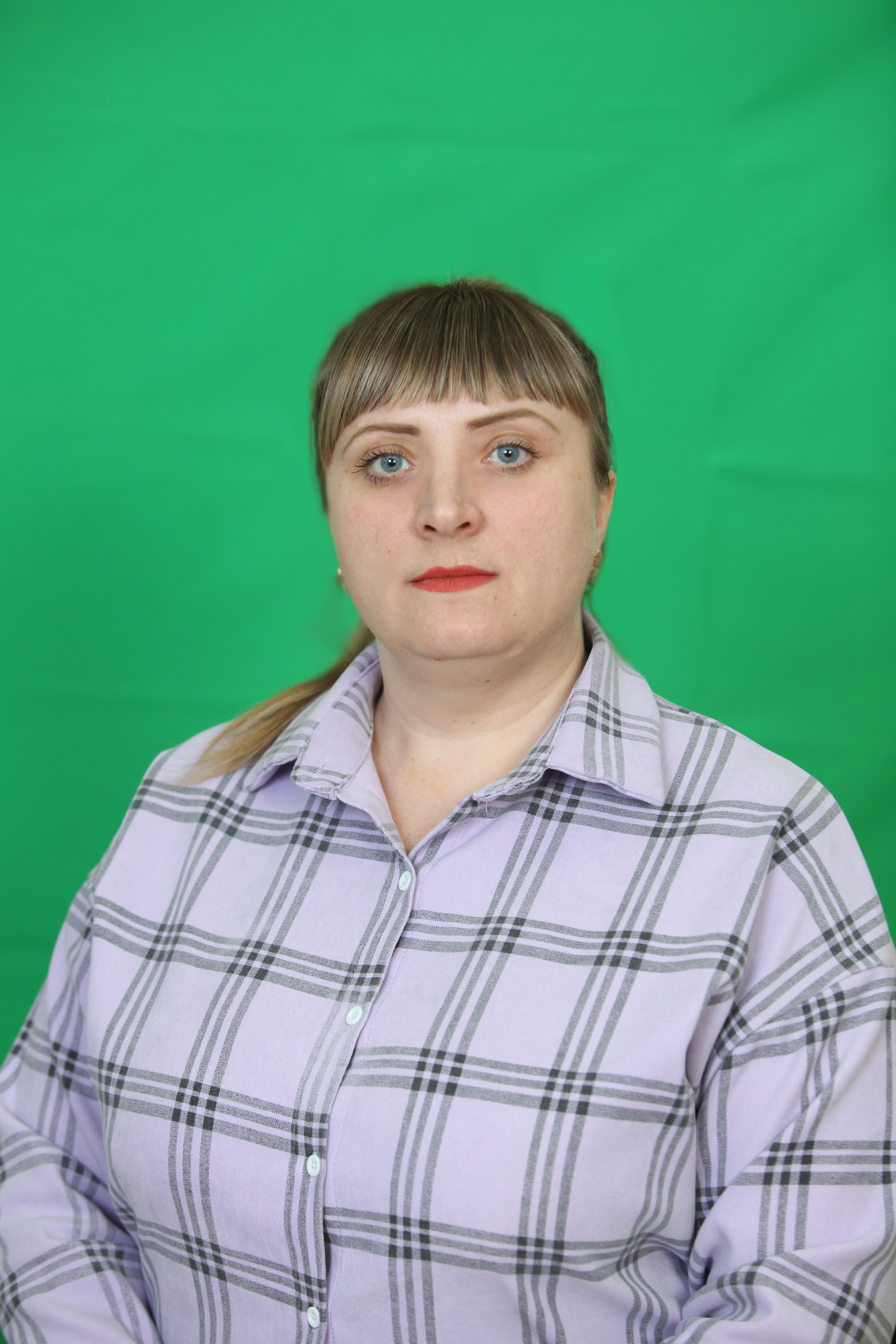 Тихонова Оксана Викторовна.